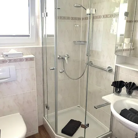 Gaestehaus Zuern 4*